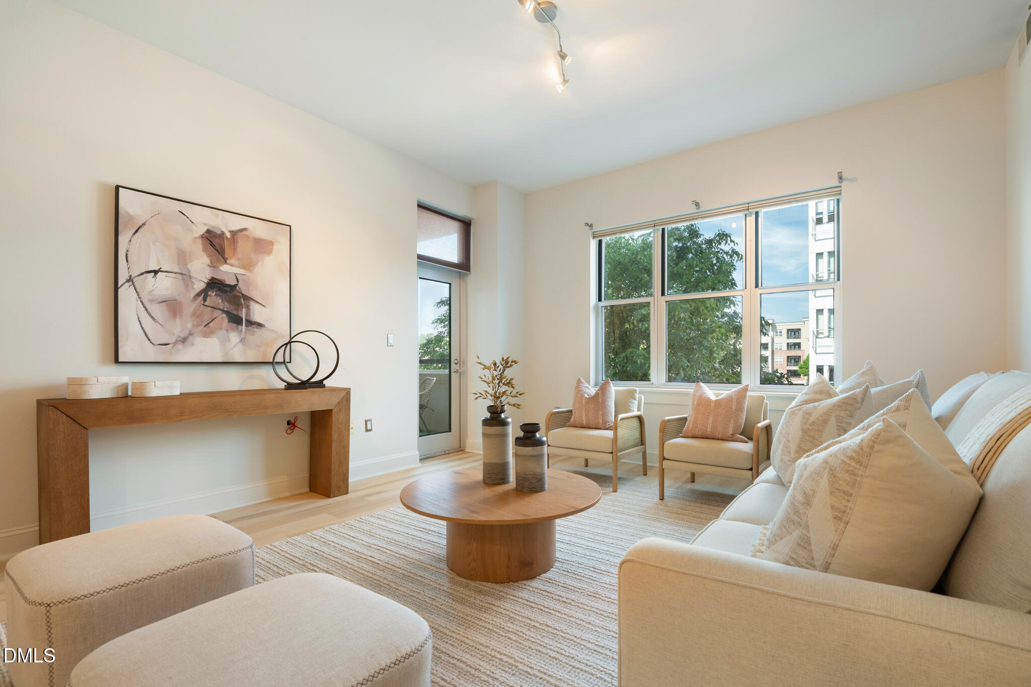 618 N Boylan Avenue 400