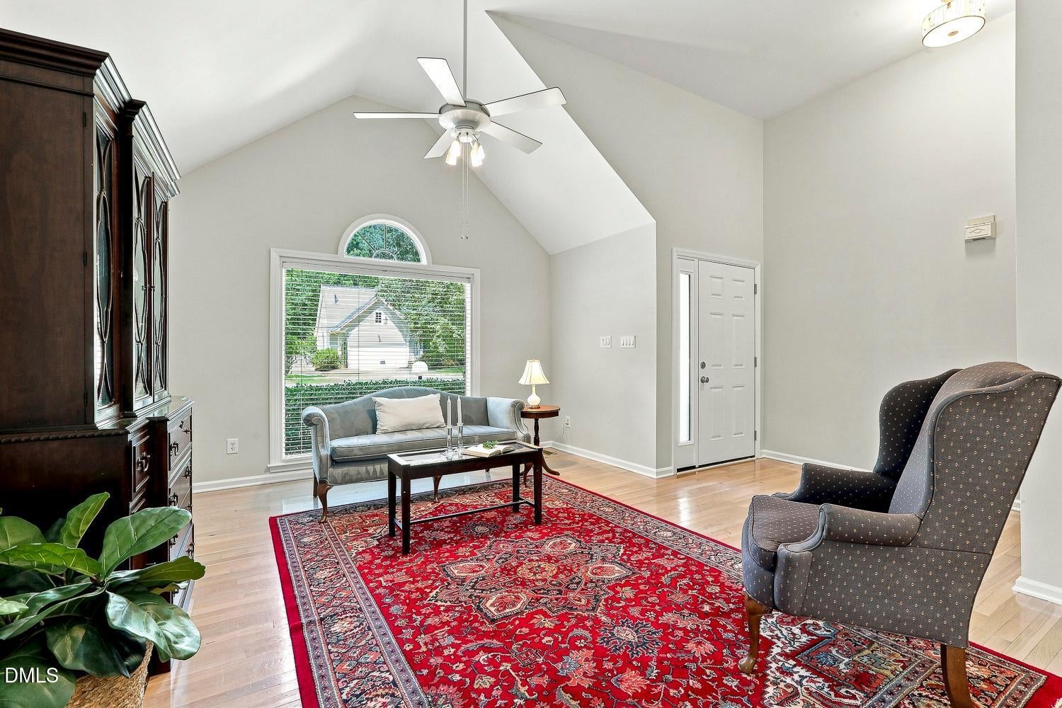 5237 Fairmead Circle