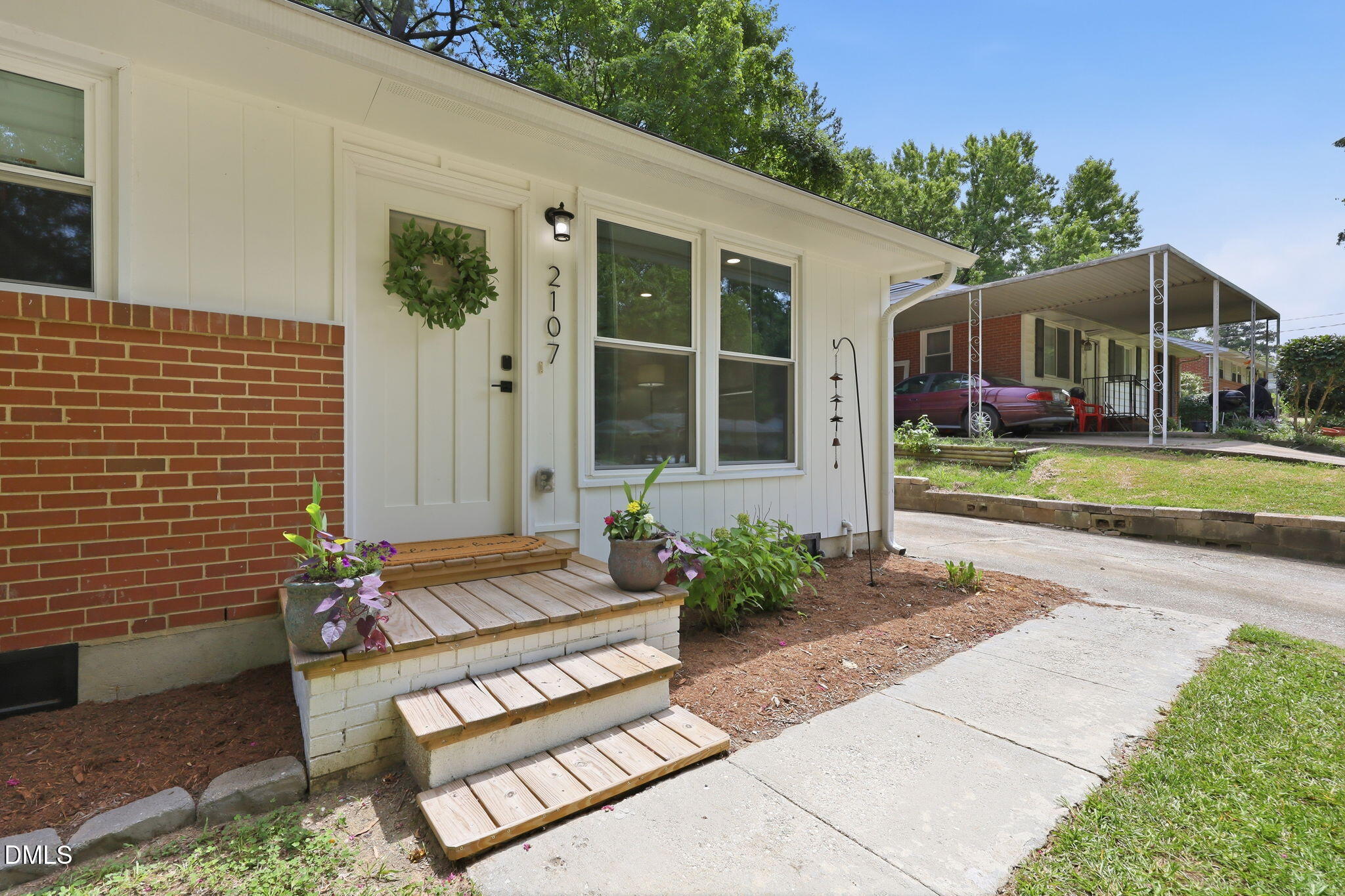 2107 Dandridge Drive