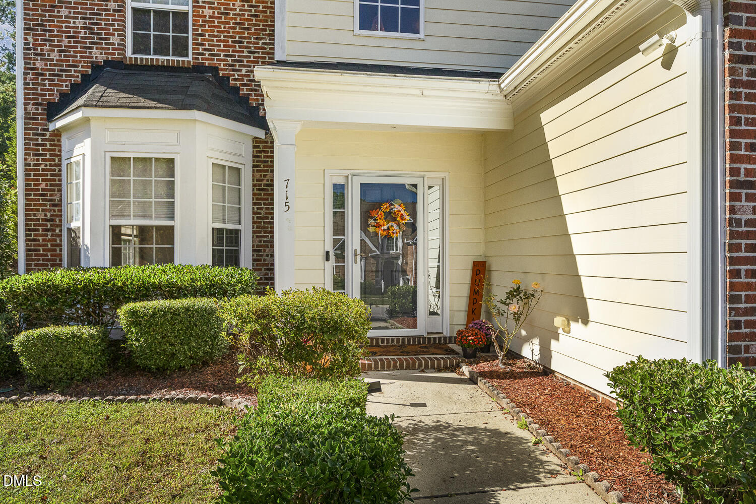 715 Southshore Parkway