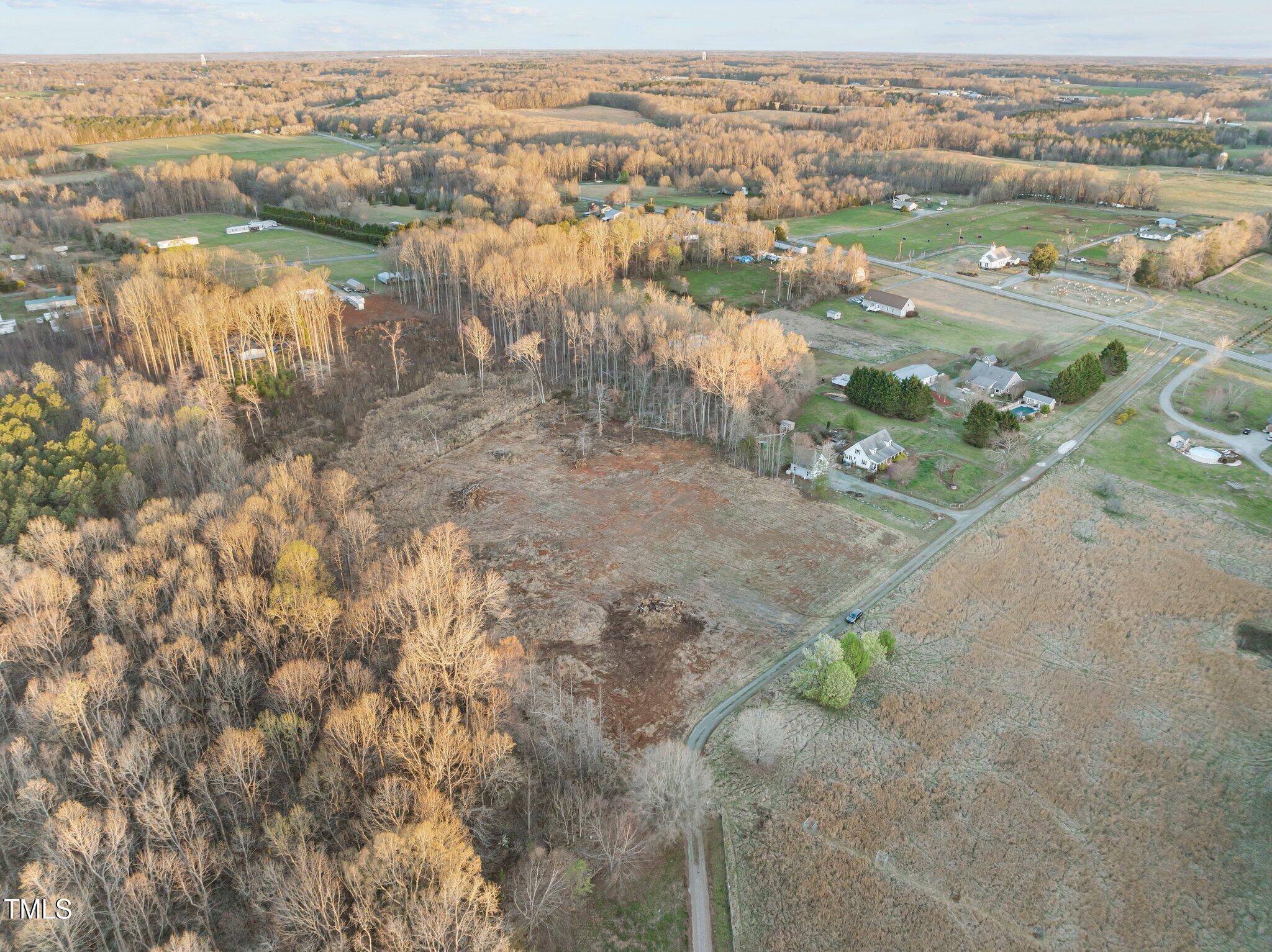 172 Deerwood Trail