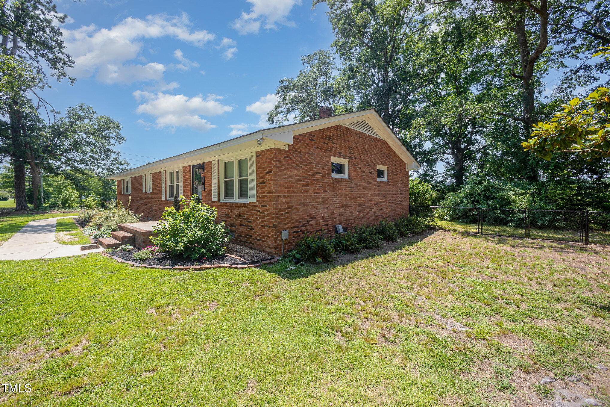 101 Trotwood Drive