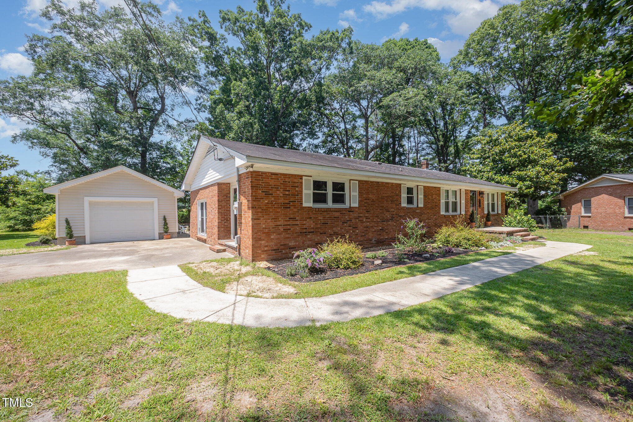 101 Trotwood Drive