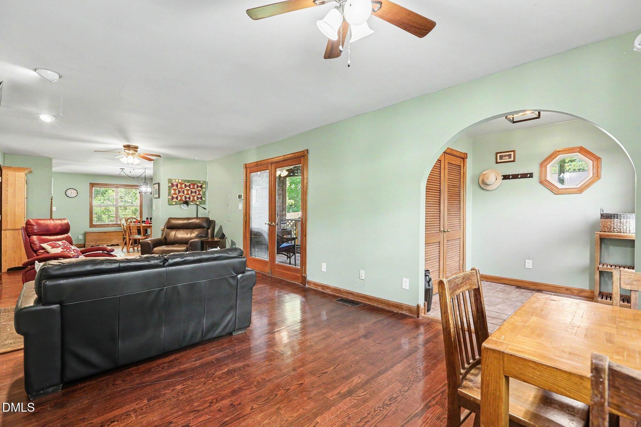 56 W Cornwallis Street