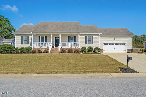 103 Hunterwood Place Benson NC 27504