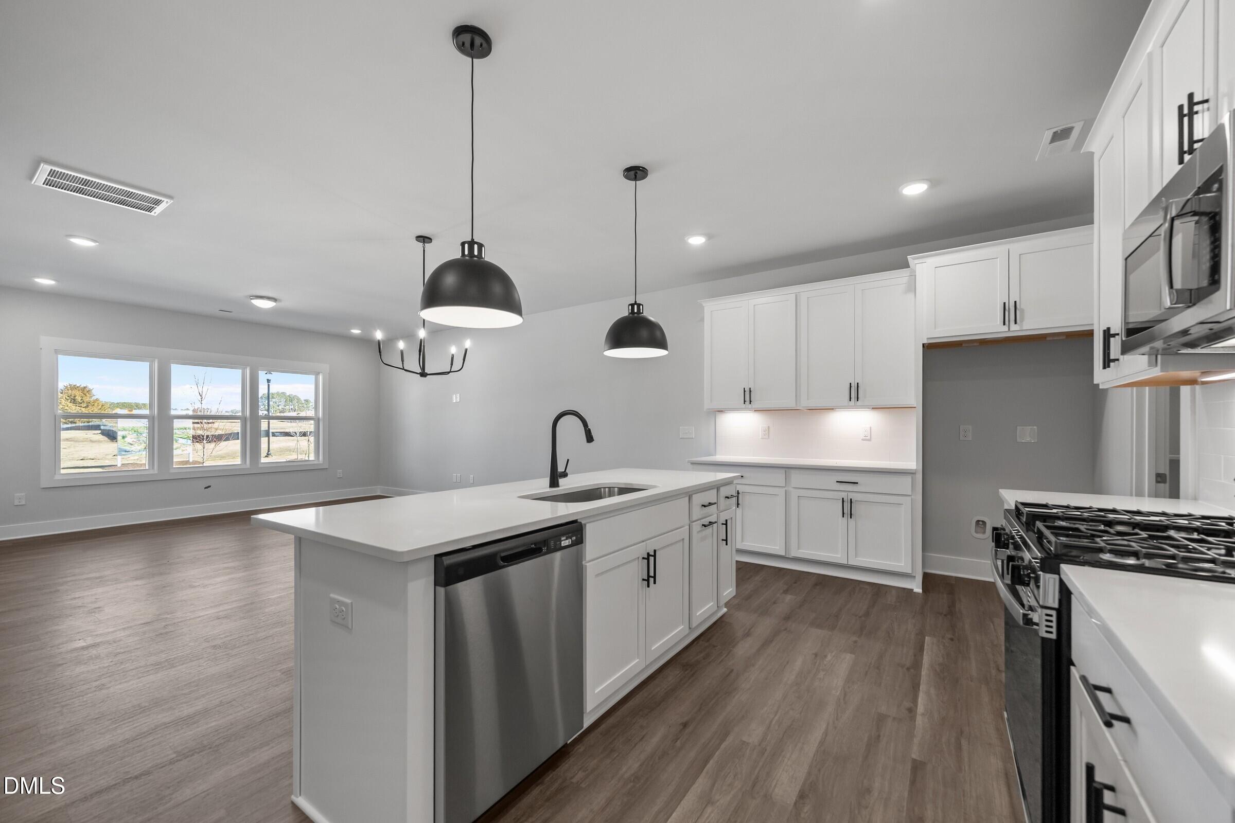 815 Central Park Drive