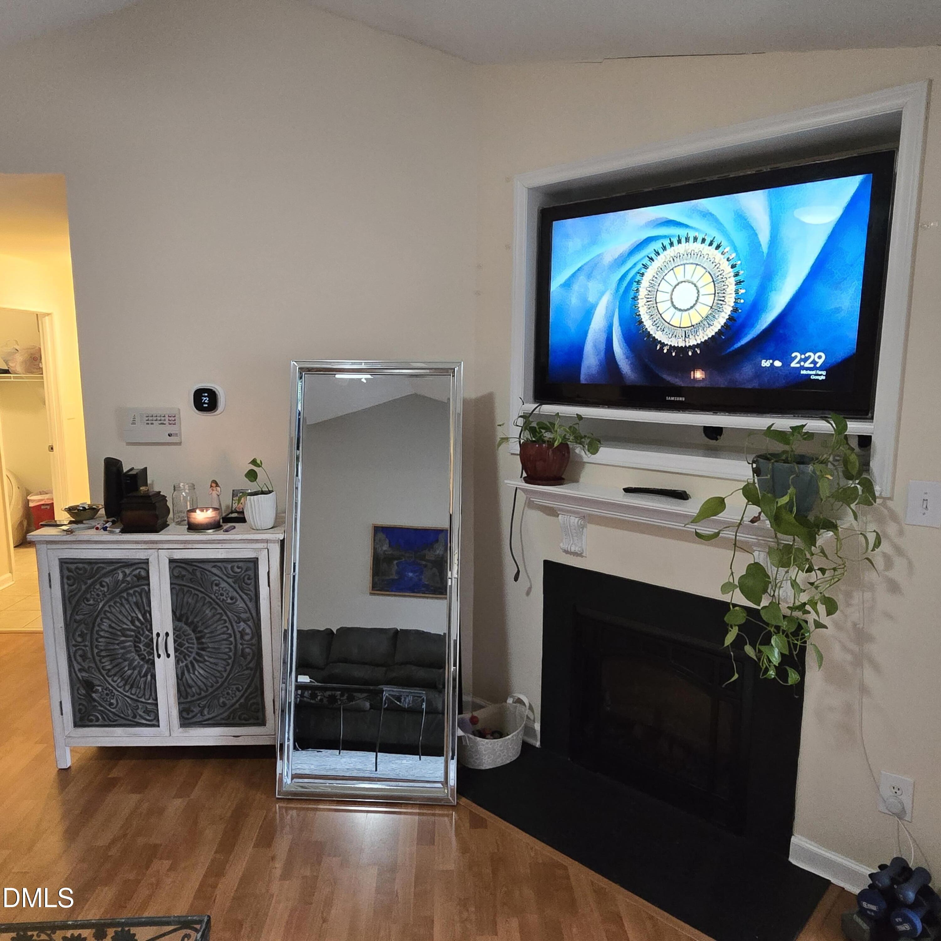 1001 Kingswood Drive