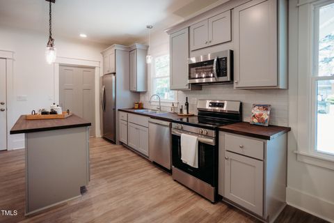 211 Pearson Street N Wilson NC 27893