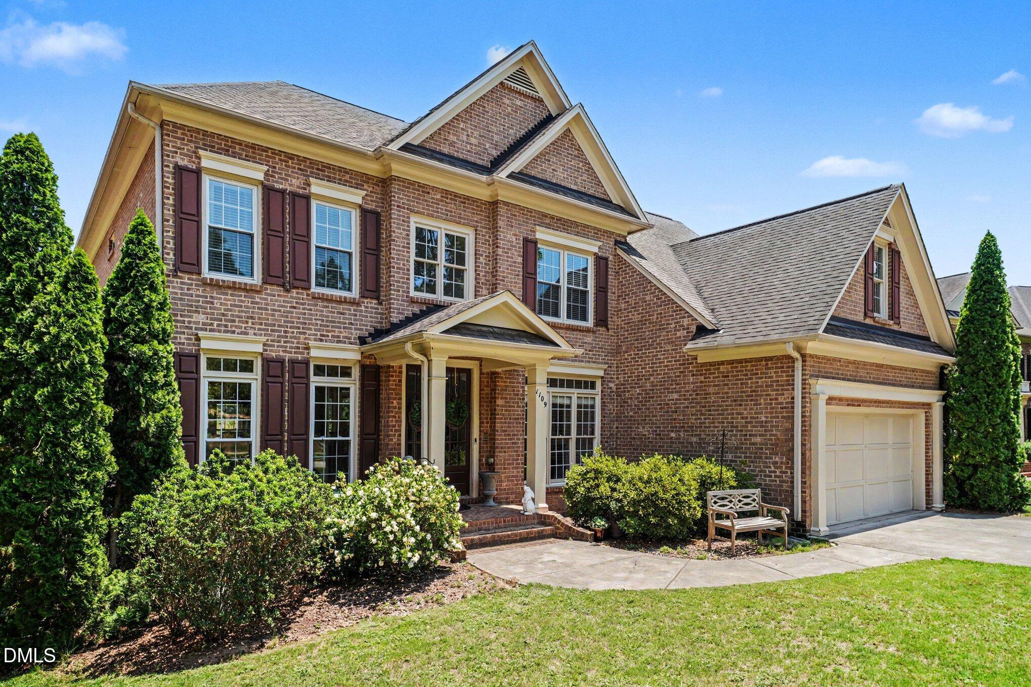 1109 Grogans Mill