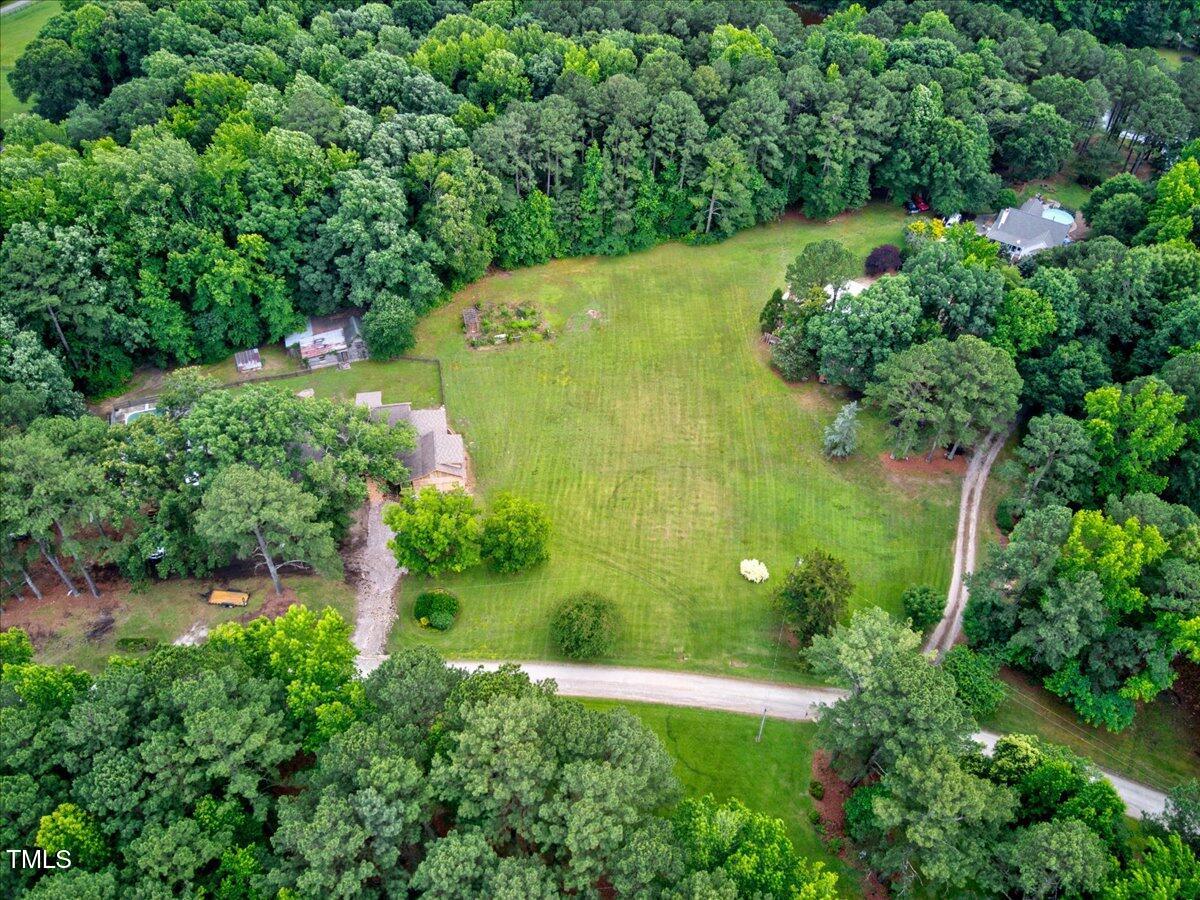 6104 Hope Farm Lane