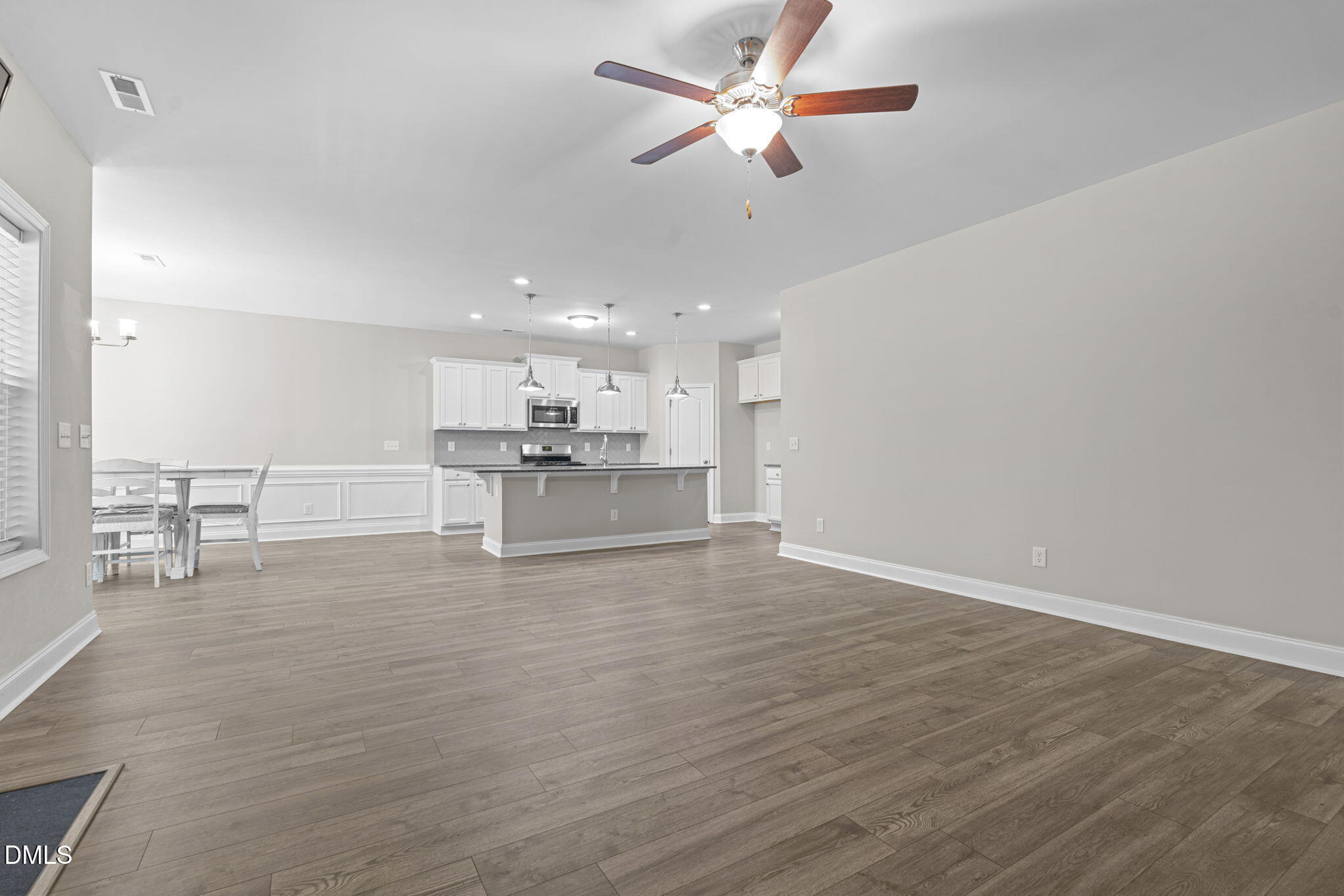 503 Boulderbrook Parkway