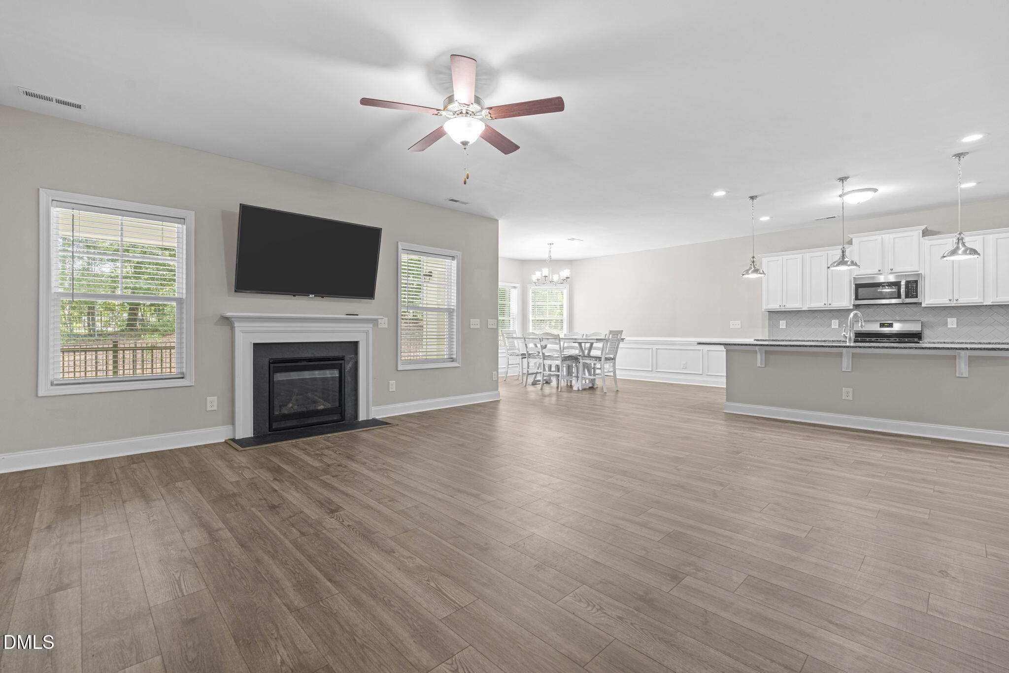 503 Boulderbrook Parkway