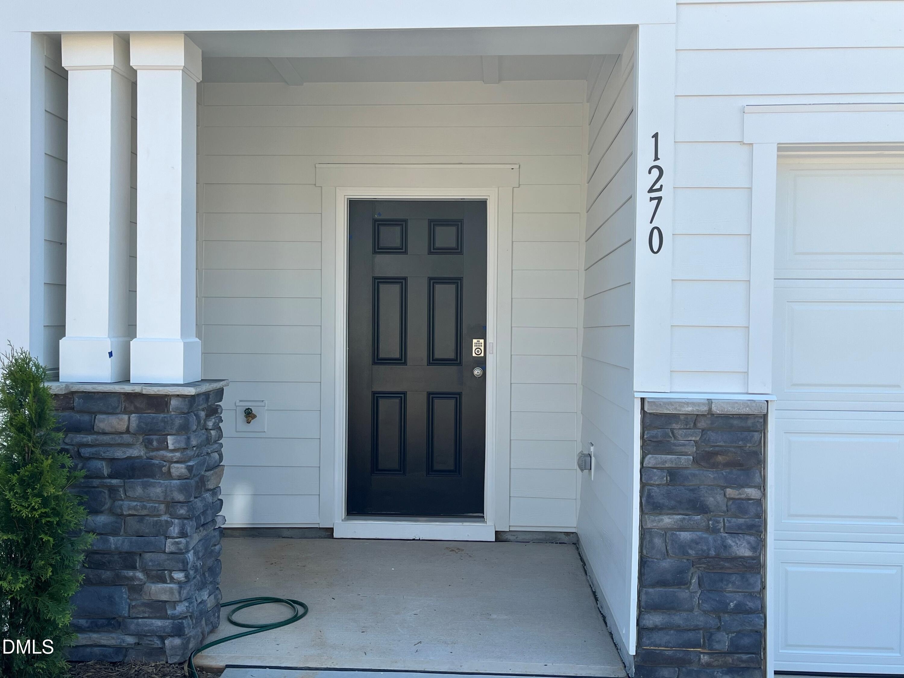 1270 Hammond Drive