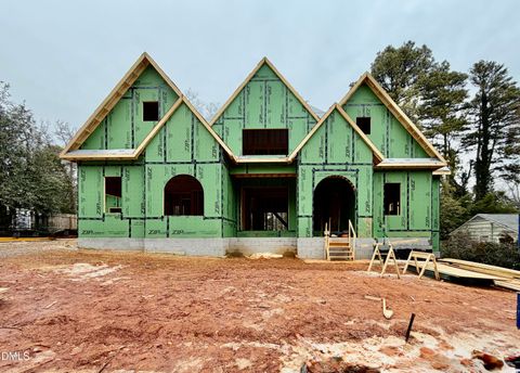 3422 Redbud Lane Raleigh NC 27607