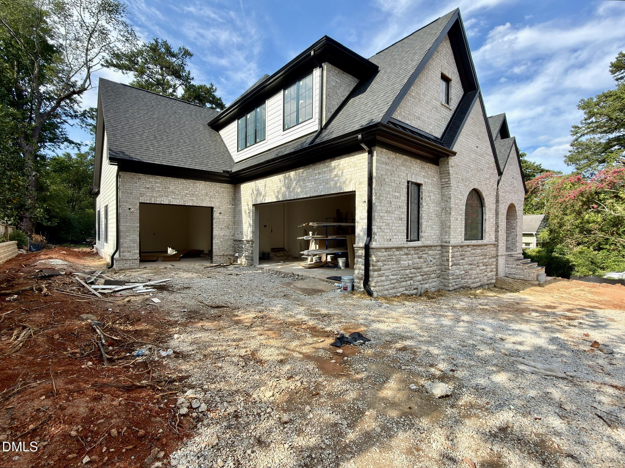 3422 Redbud Lane