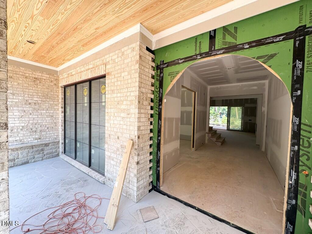 3422 Redbud Lane