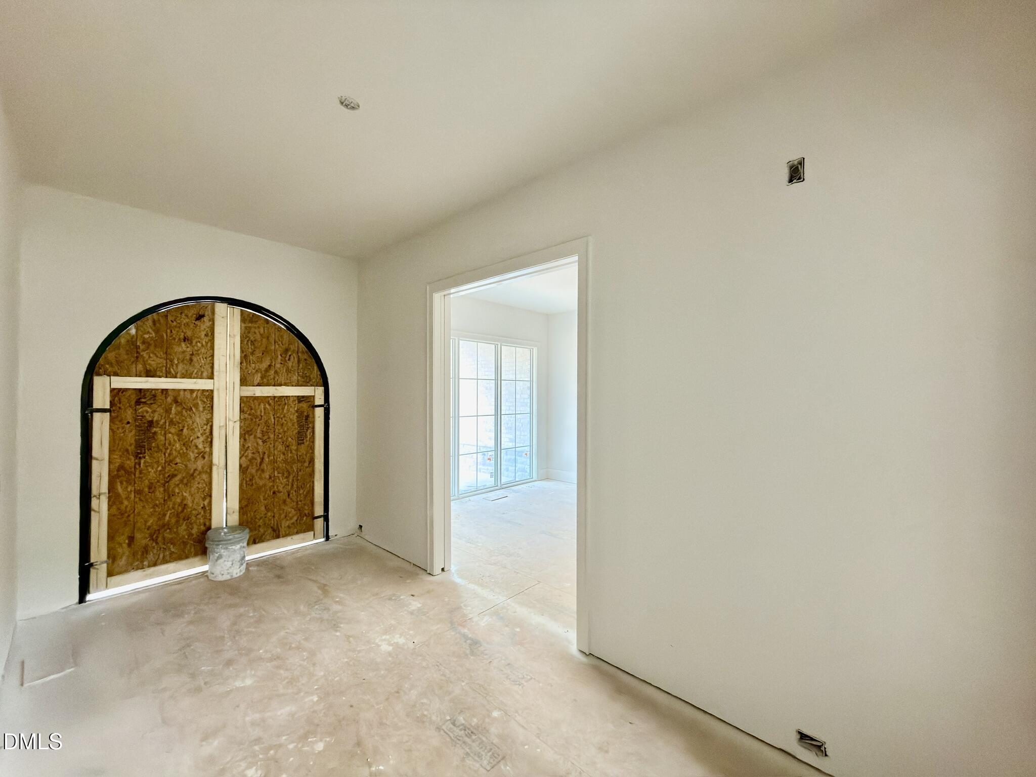 3422 Redbud Lane