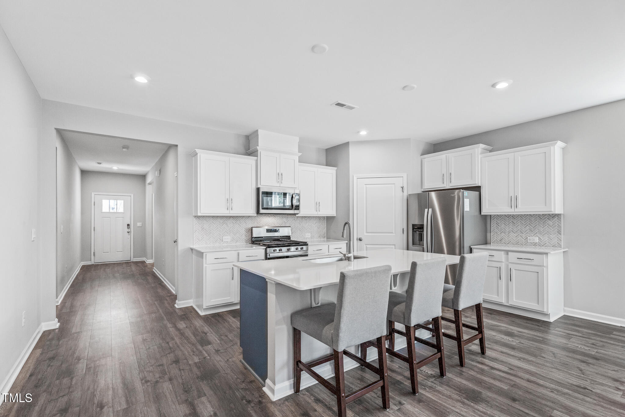 138 Clear Water Road