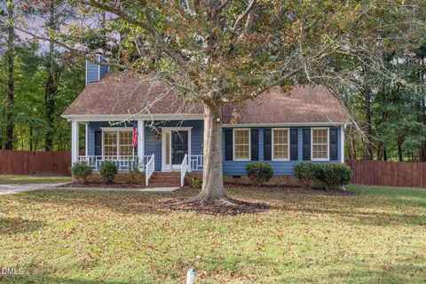2004 Magnolia Court Clayton NC 27520