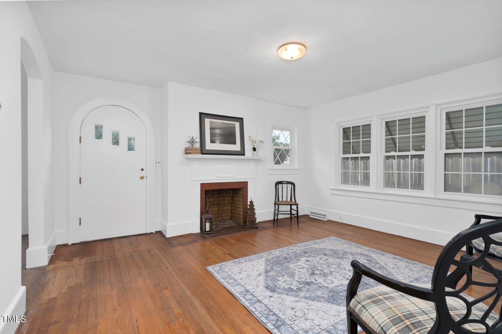 701 E Nash Street
