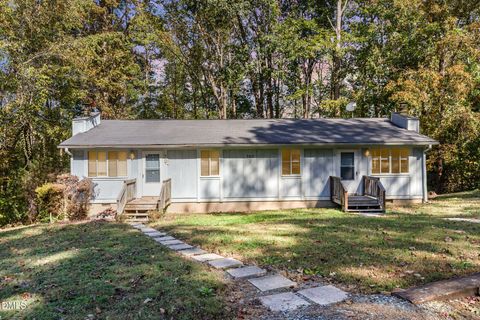 348-360 Cedar Lake Road A & B Chapel Hill NC 27516