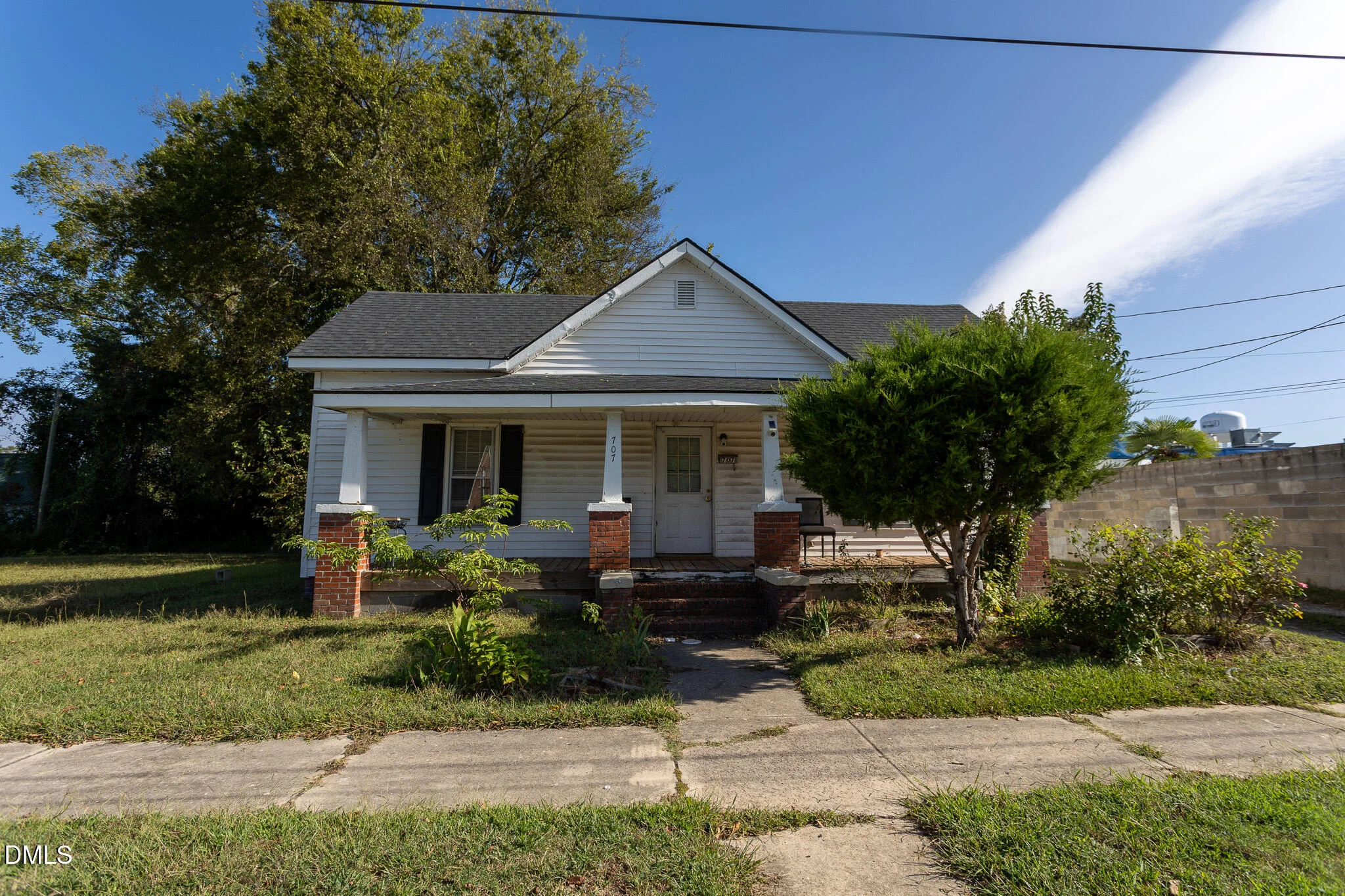707 Massey Street