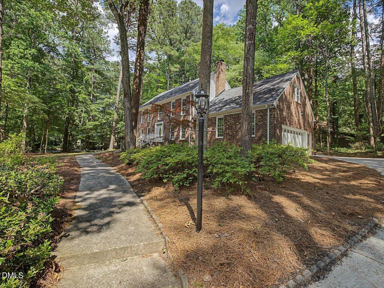 7104 Leveret Circle