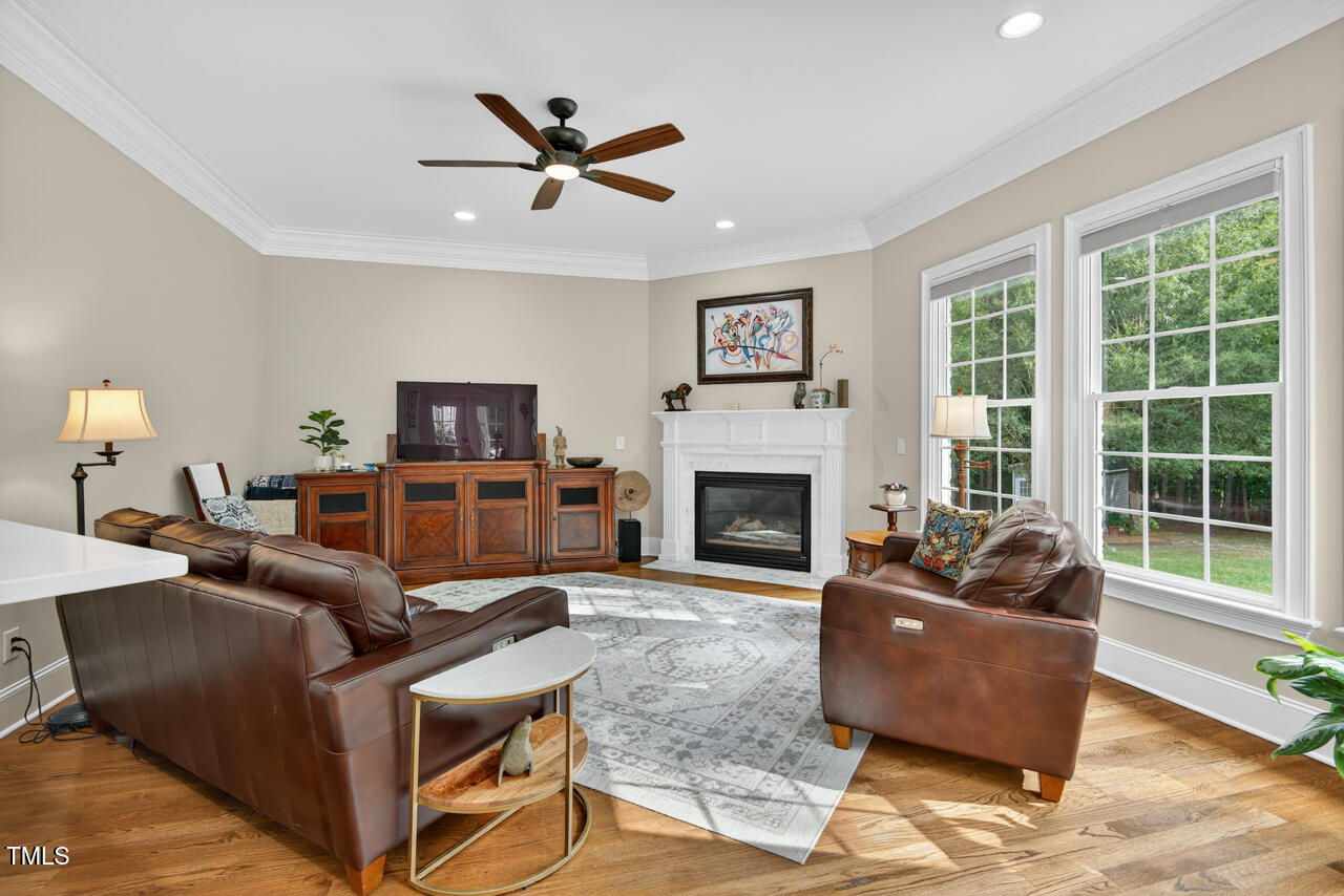 Durham, North Carolina 27713, United States, 5 Bedrooms Bedrooms, ,3 BathroomsBathrooms,Residential,Pending,208996