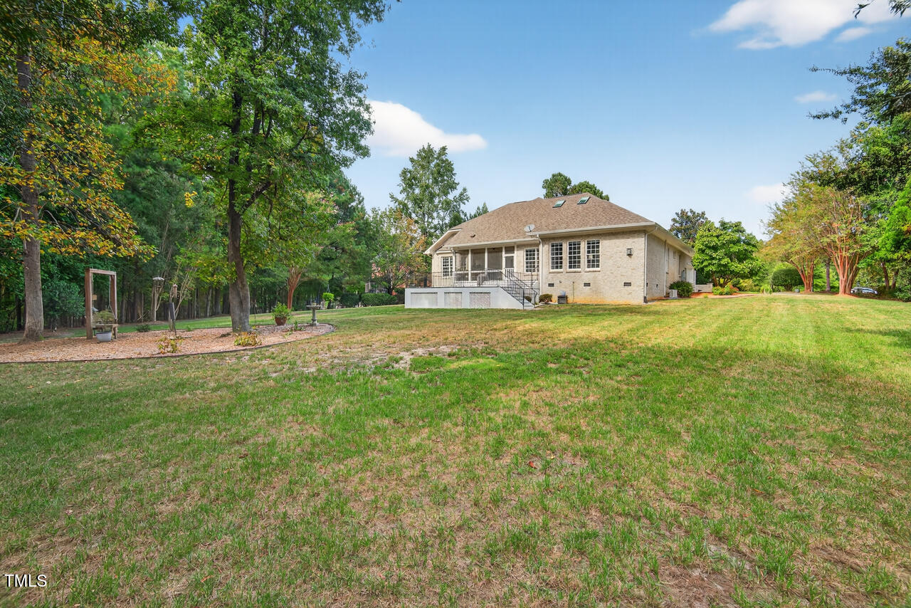 Durham, North Carolina 27713, United States, 5 Bedrooms Bedrooms, ,3 BathroomsBathrooms,Residential,Pending,208996