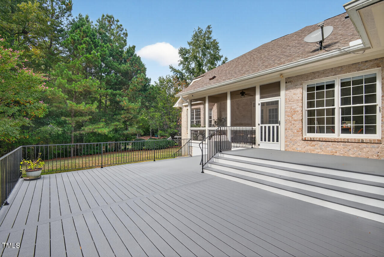 Durham, North Carolina 27713, United States, 5 Bedrooms Bedrooms, ,3 BathroomsBathrooms,Residential,Pending,208996