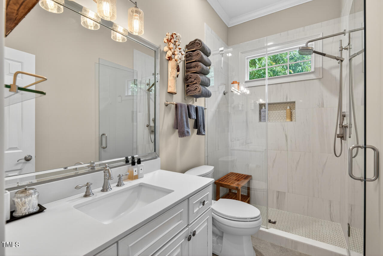 Durham, North Carolina 27713, United States, 5 Bedrooms Bedrooms, ,3 BathroomsBathrooms,Residential,Pending,208996