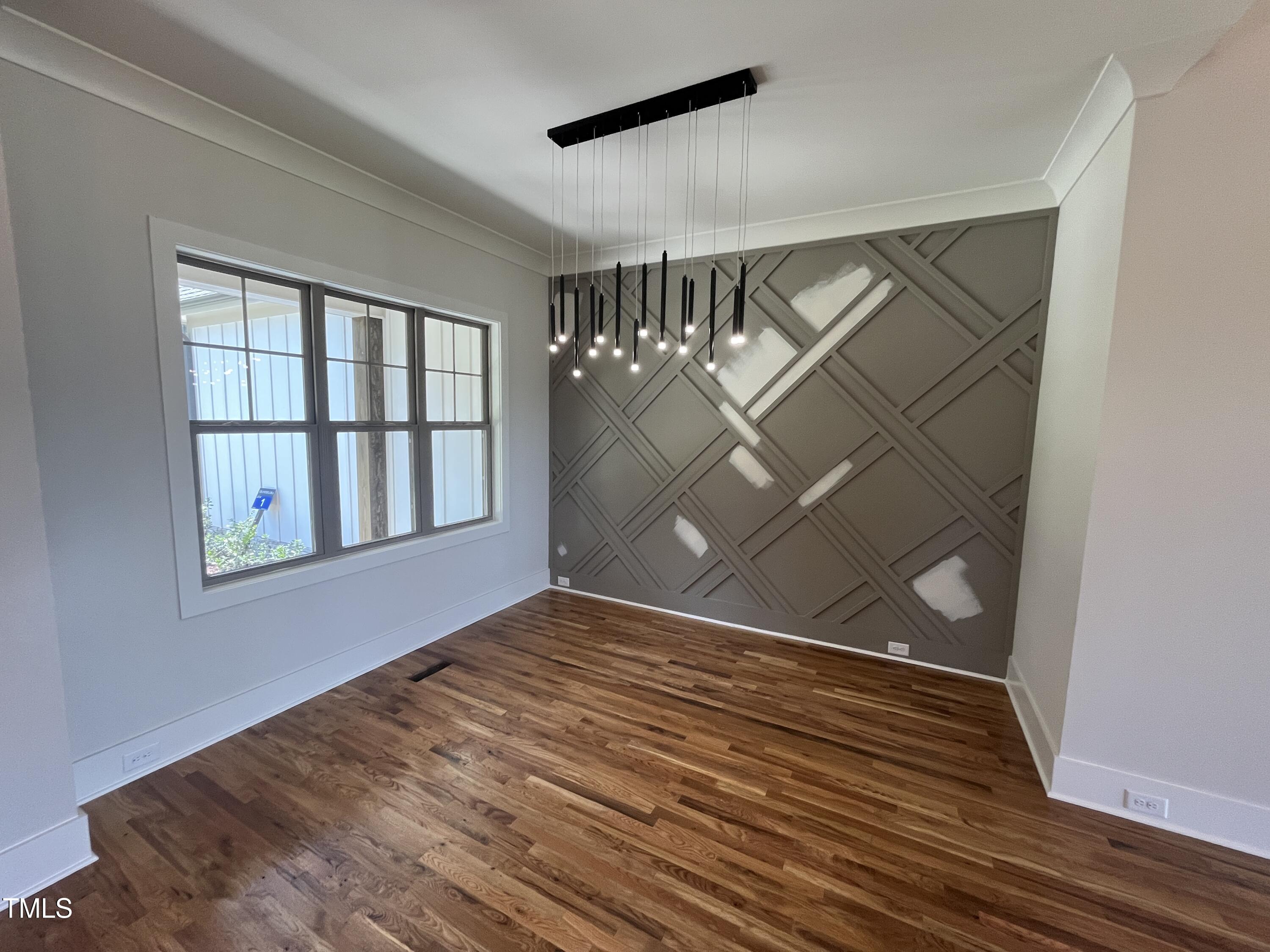 120 Firefly Lane
