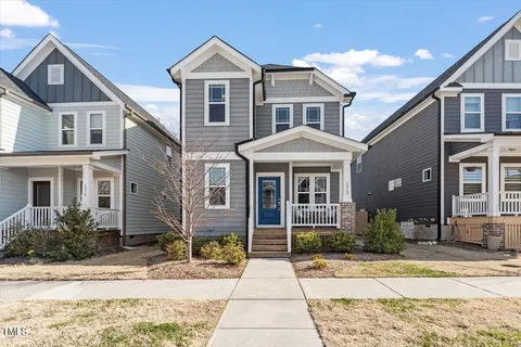 MLS: 10083826