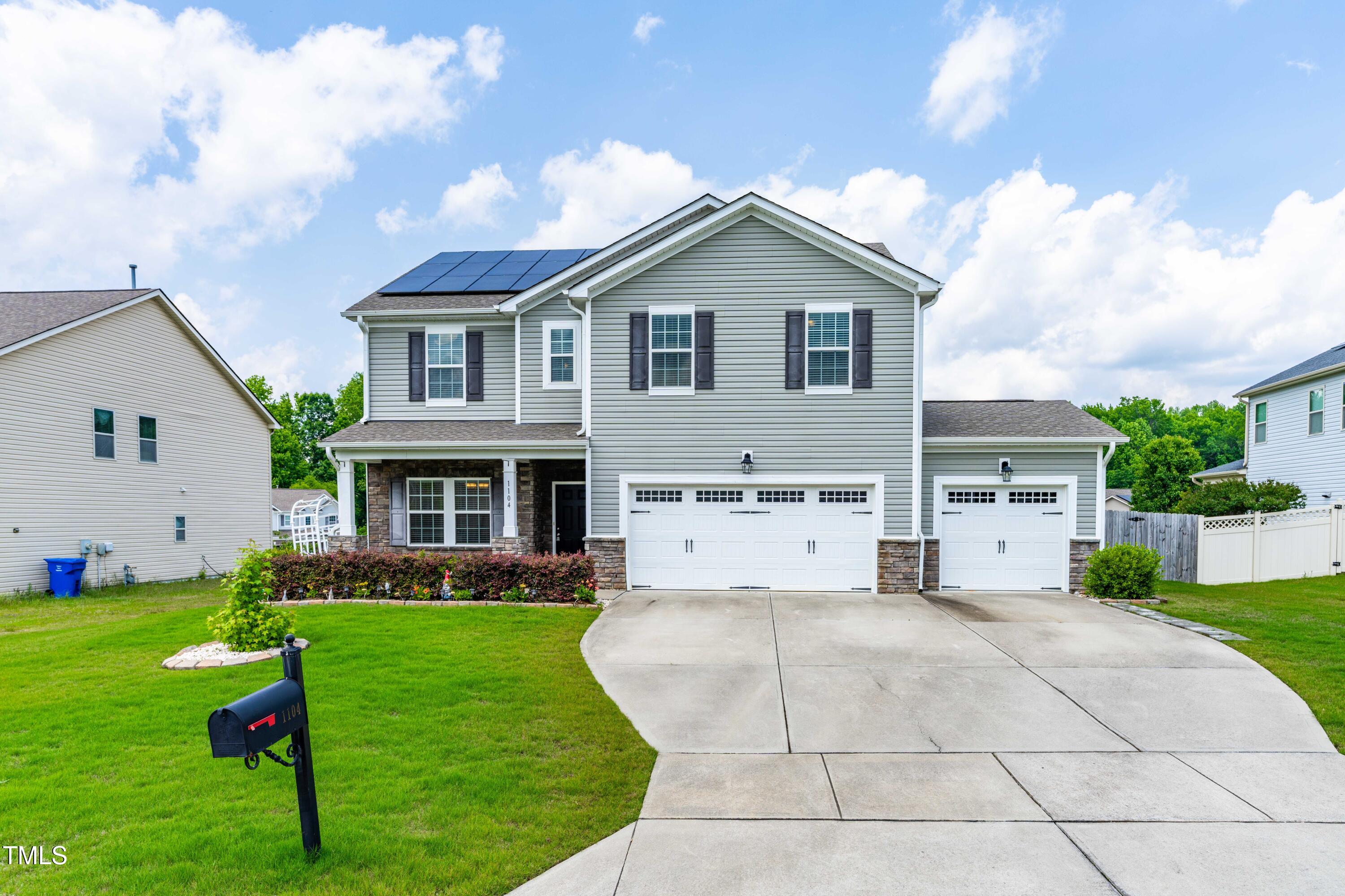 1104 Arden Trace Court