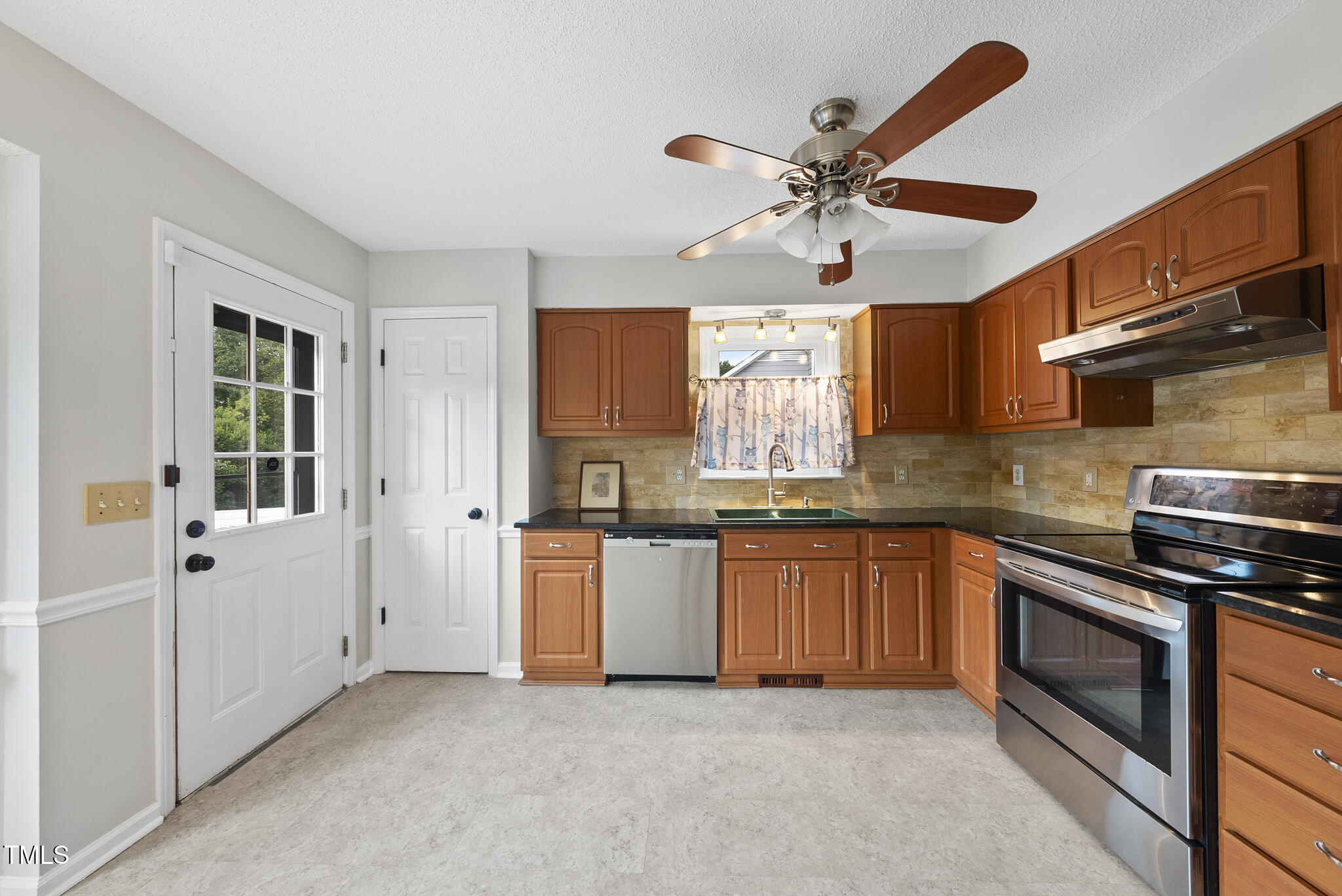 5412 Baywood Forest Drive
