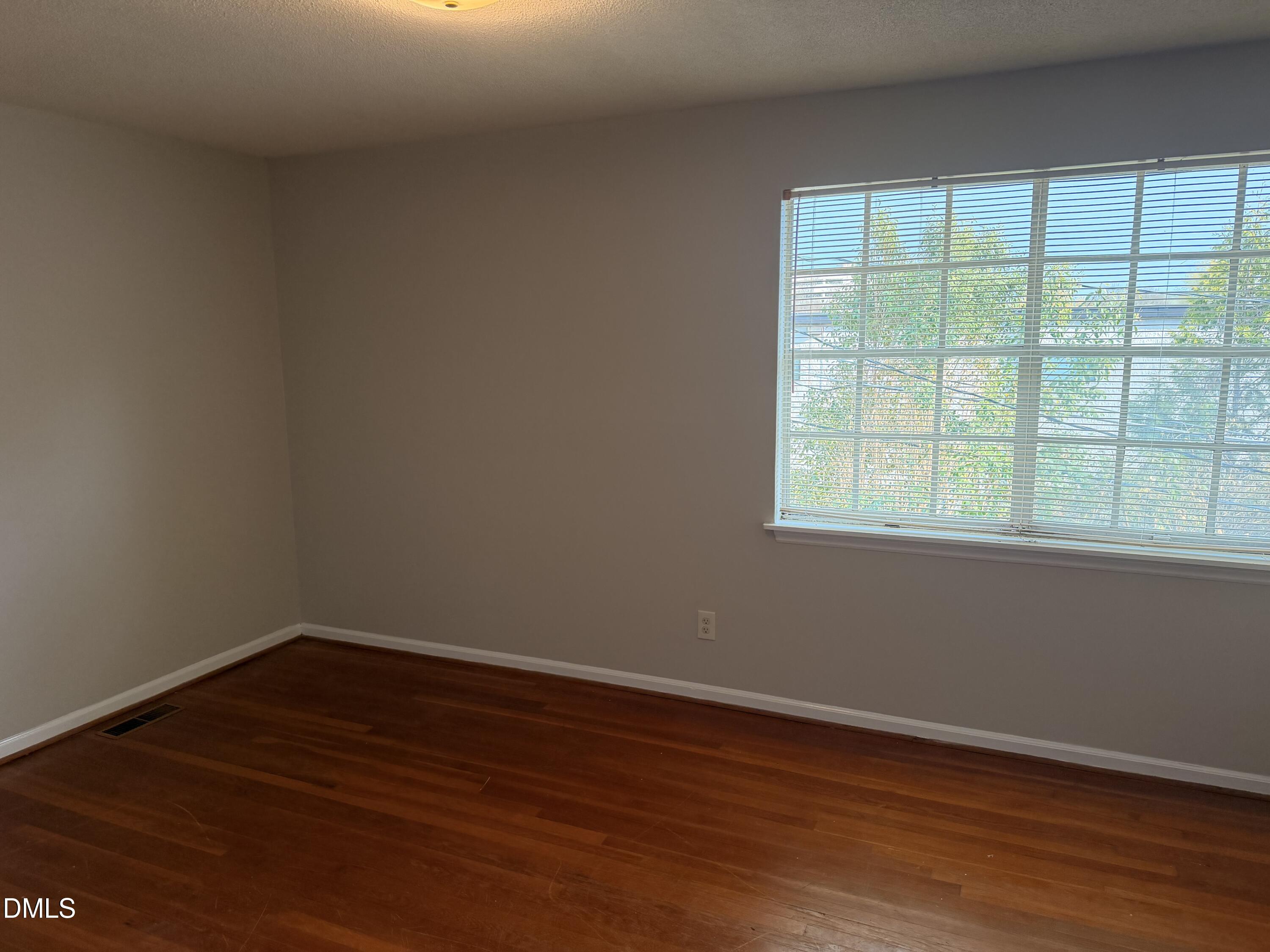 1002 Willow Drive Apt 31