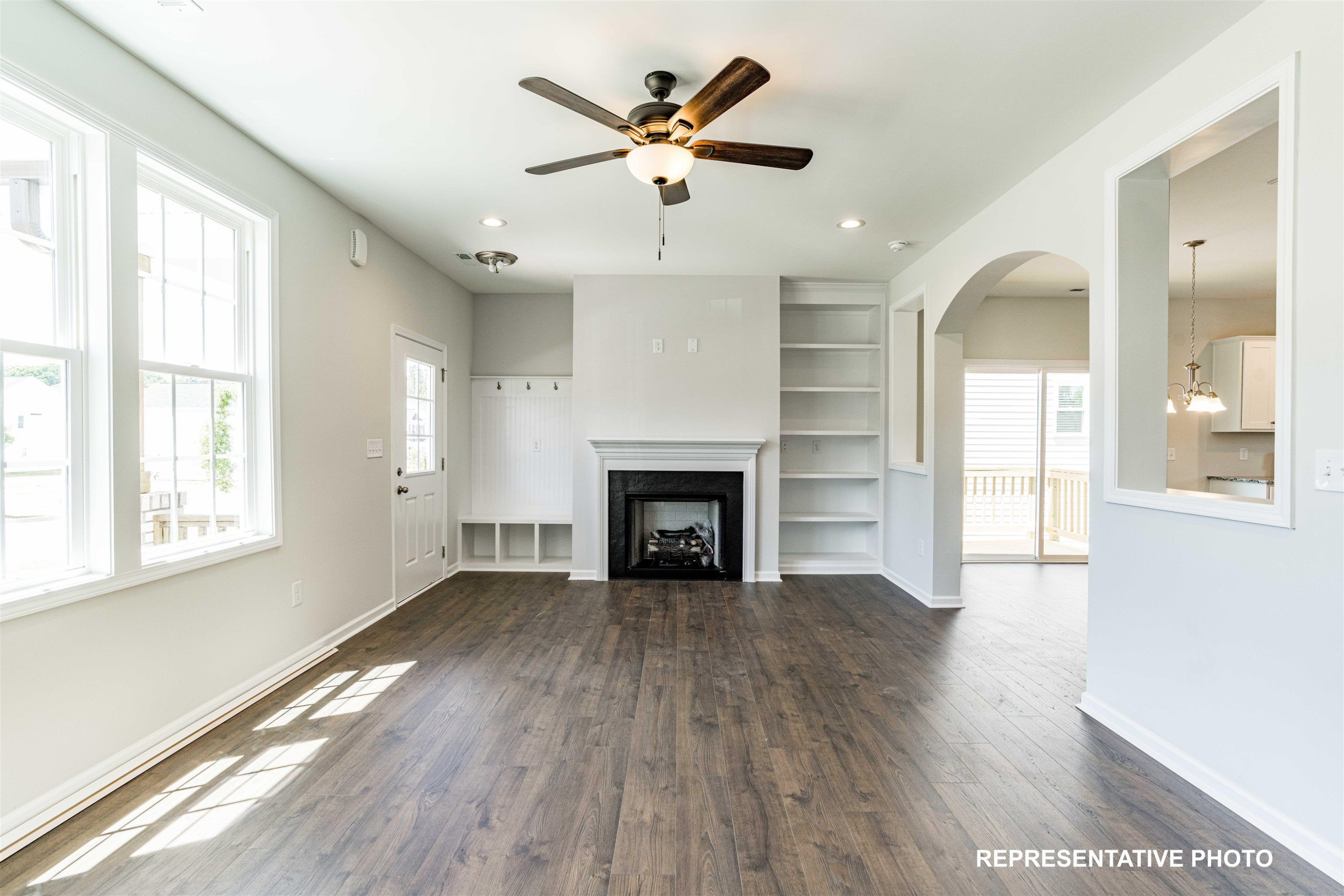 Photo 4 of 19 of 129 Rosemary Street house