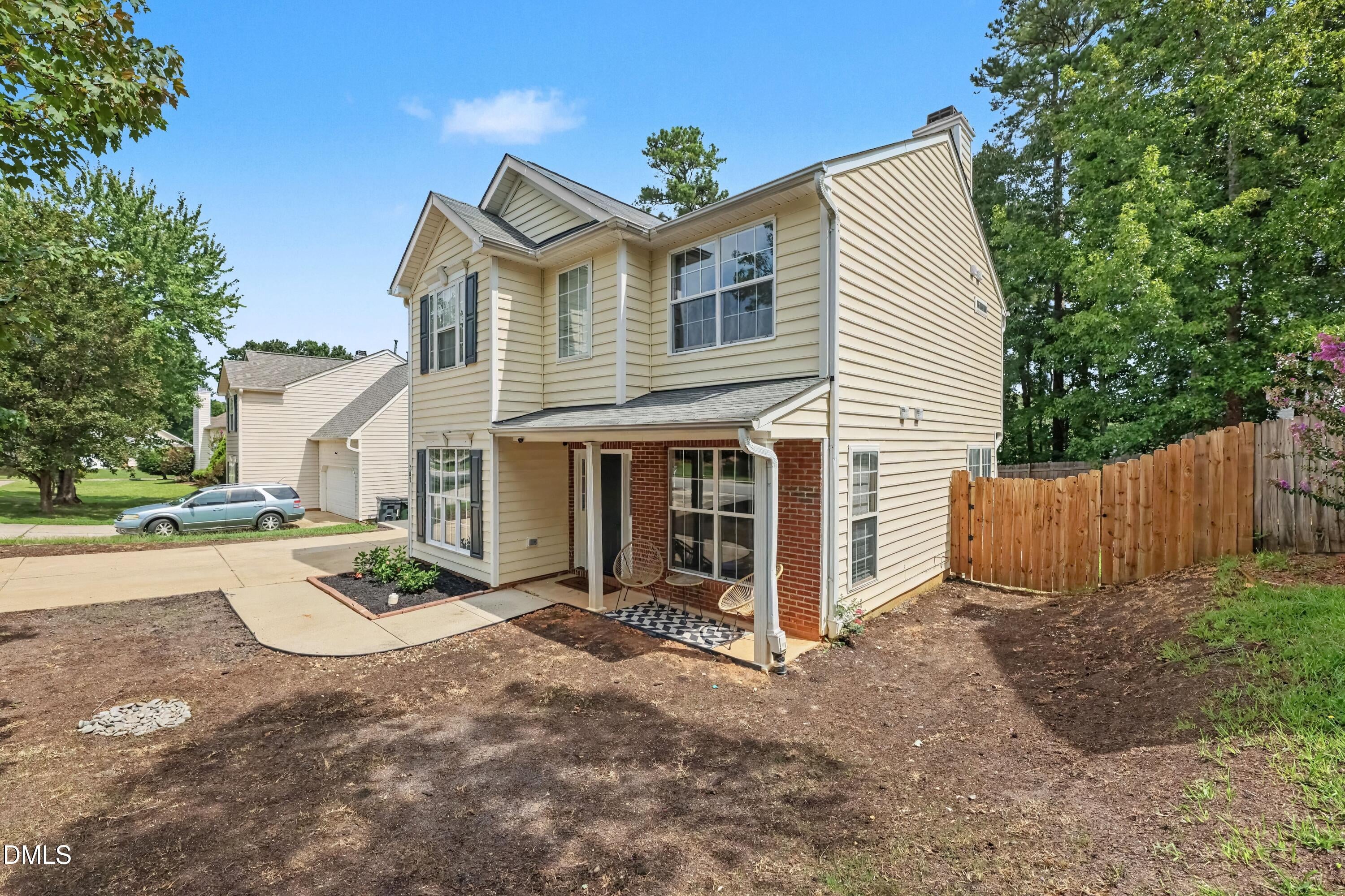 307 Ridge Lake Drive