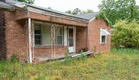 Single Family Residence in Greensboro NC 1513 Alamance Church Road 2.jpg