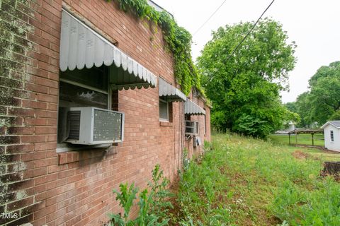 Single Family Residence in Greensboro NC 1513 Alamance Church Road 61.jpg