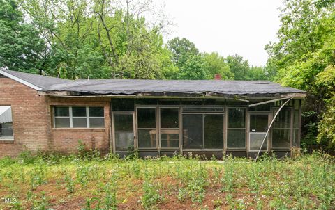 Single Family Residence in Greensboro NC 1513 Alamance Church Road 70.jpg