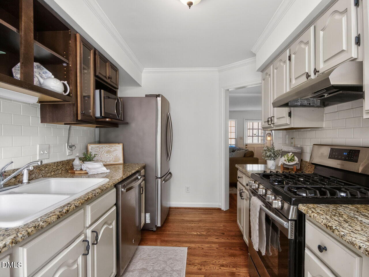 6703 Queen Annes Drive