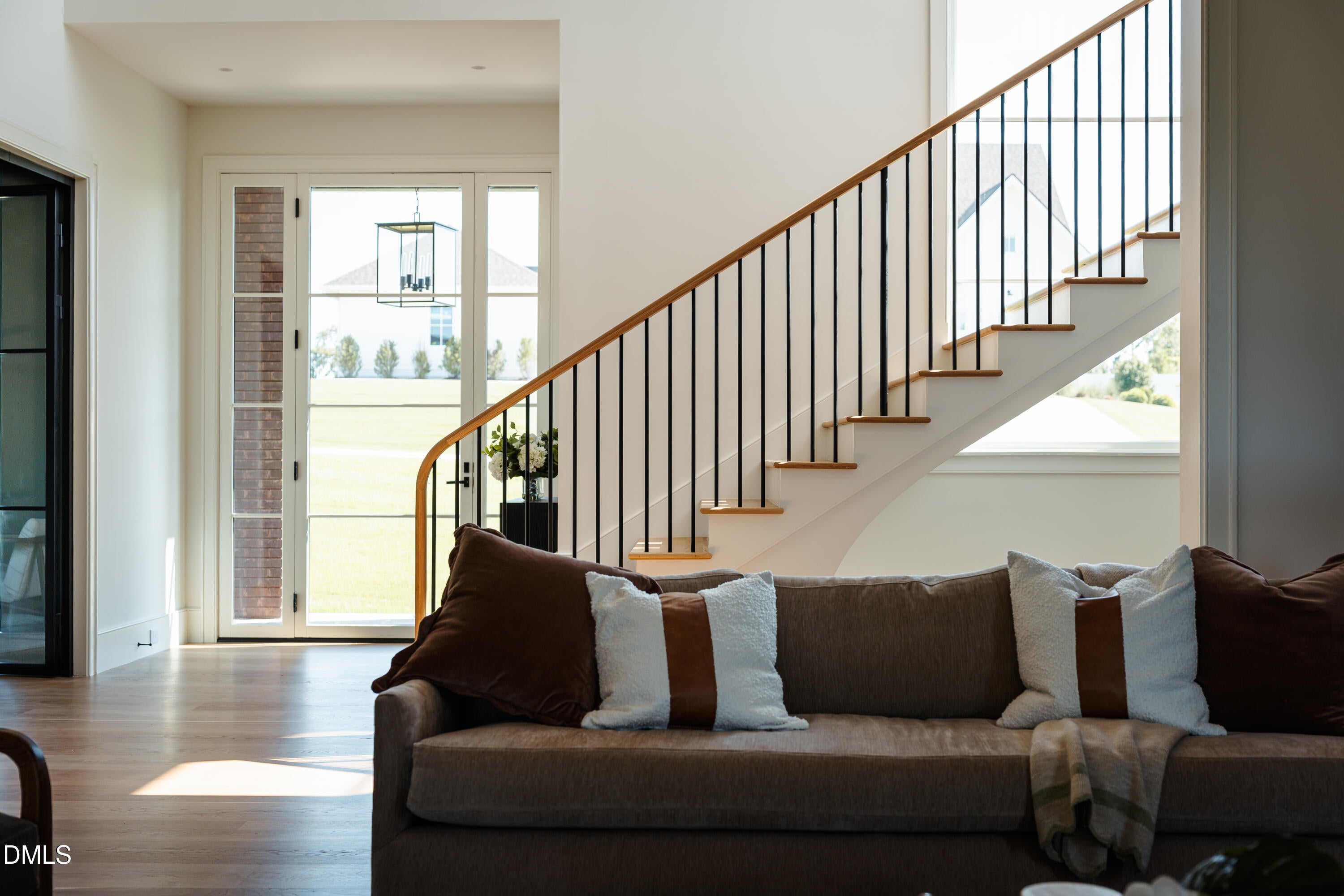1637 Legacy Ridge Lane