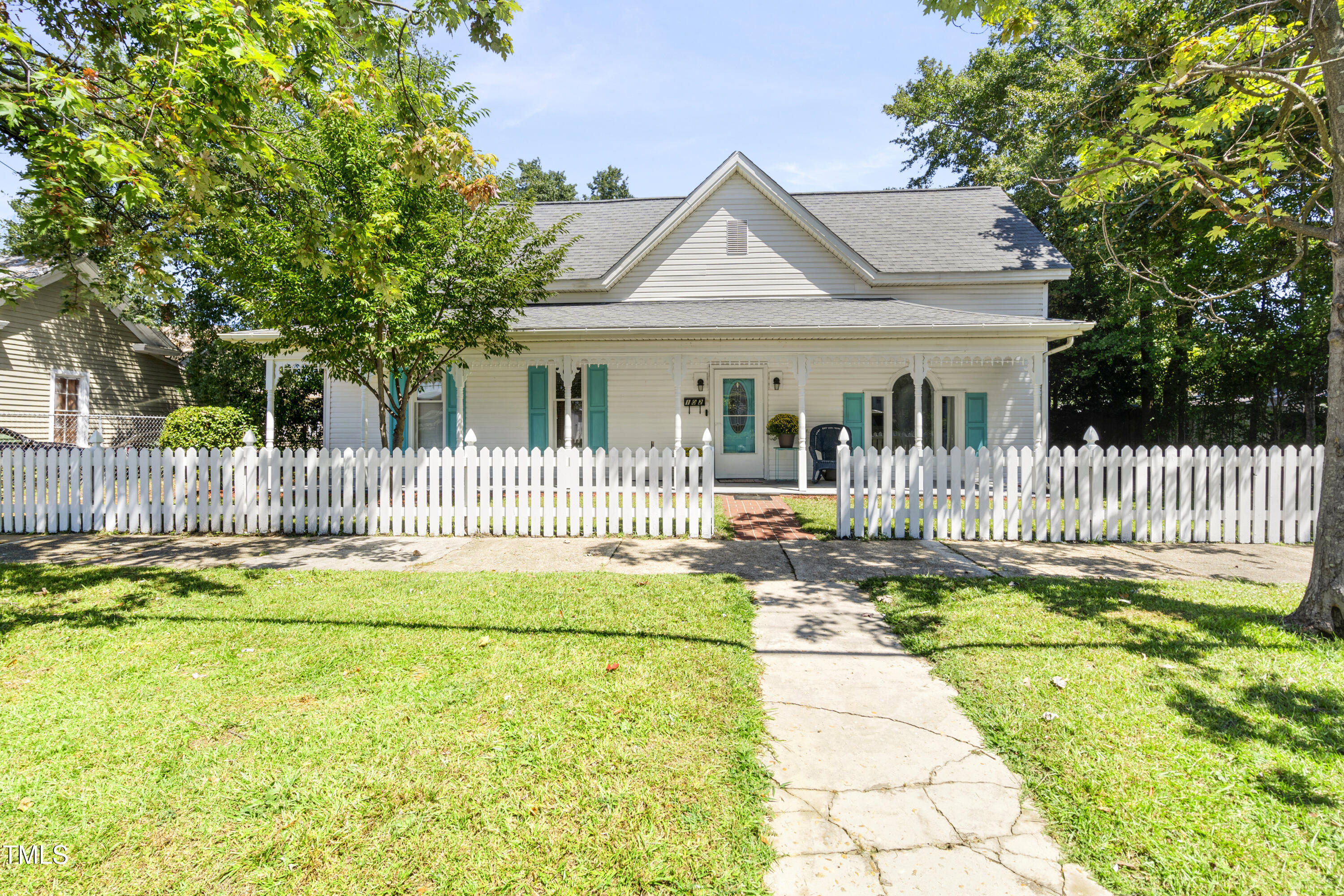102 W Church Street