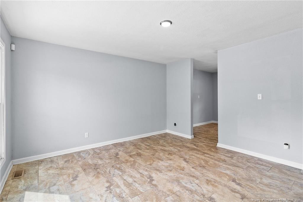 2111 Quail Ridge Drive