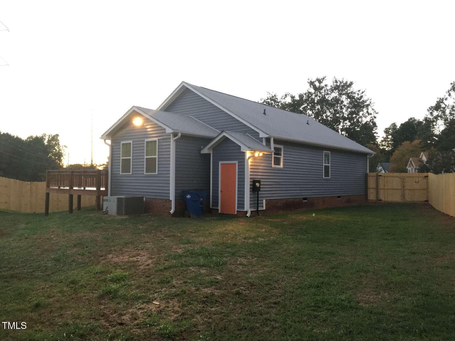 405 Starrett Court