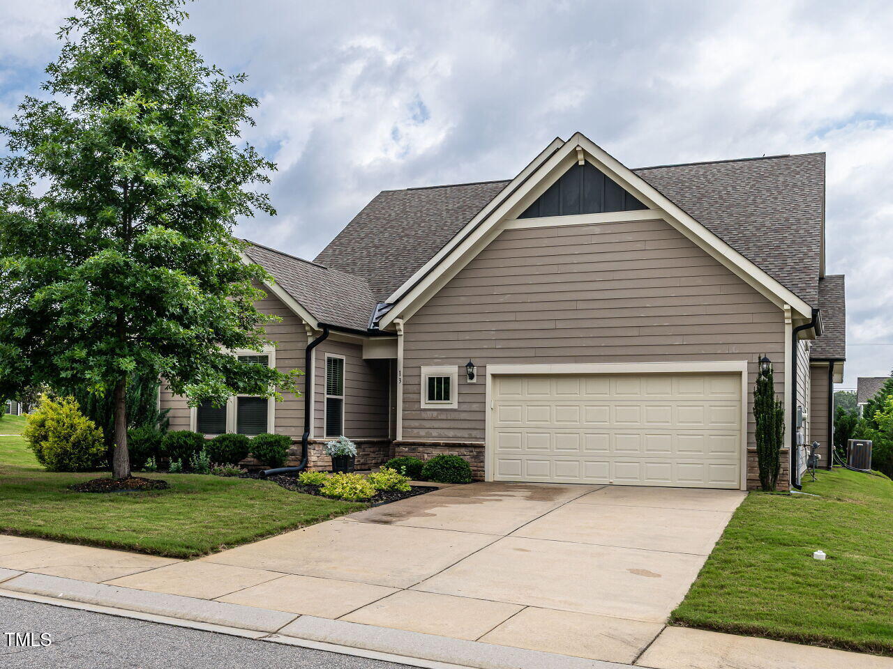 13 Needham Lane