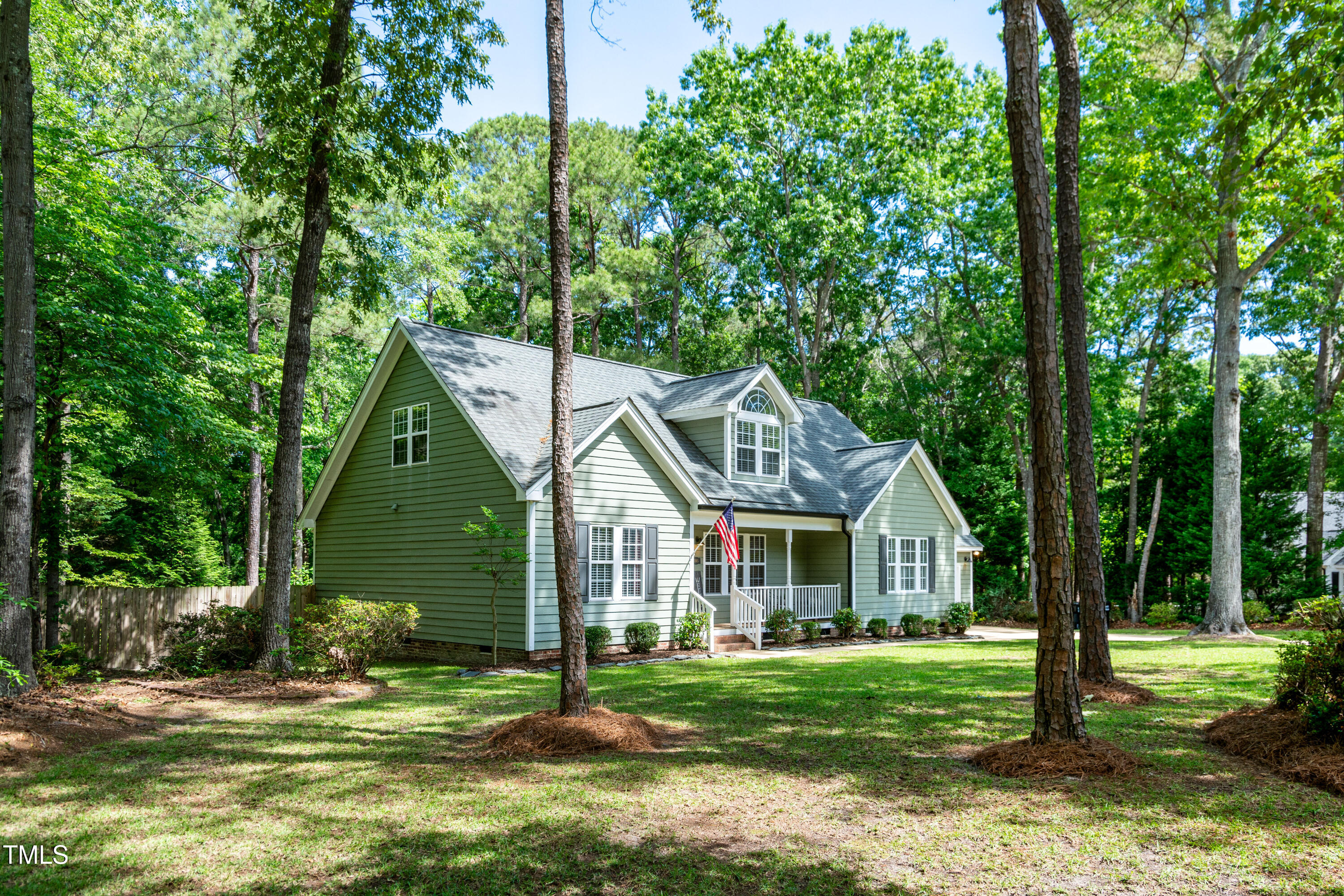 305 Monterey Court