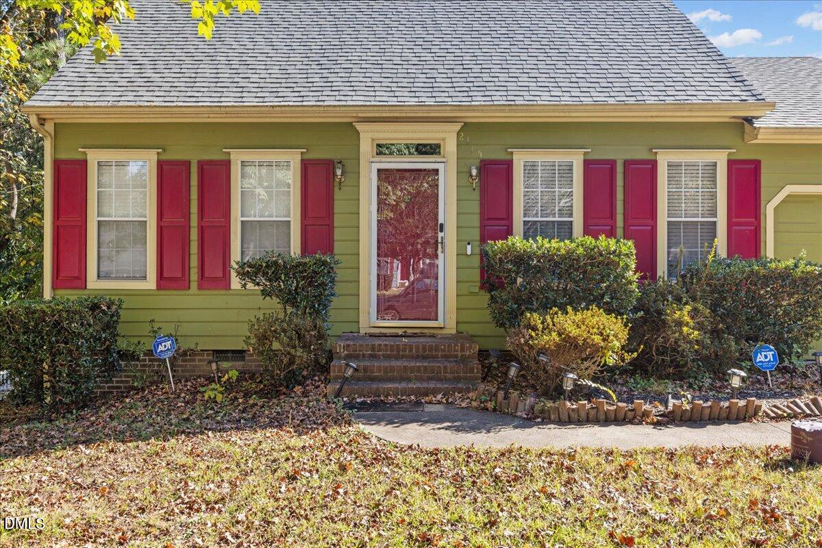 2115 Collier Road