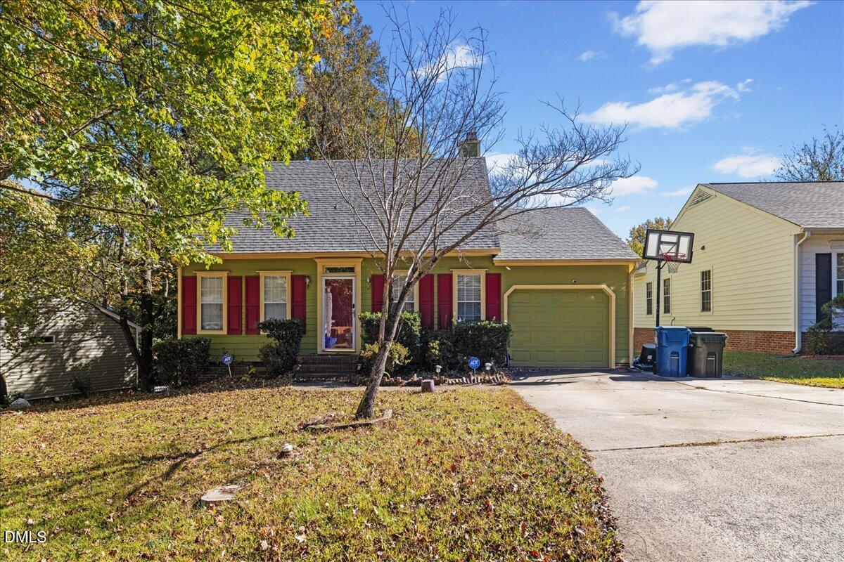 2115 Collier Road